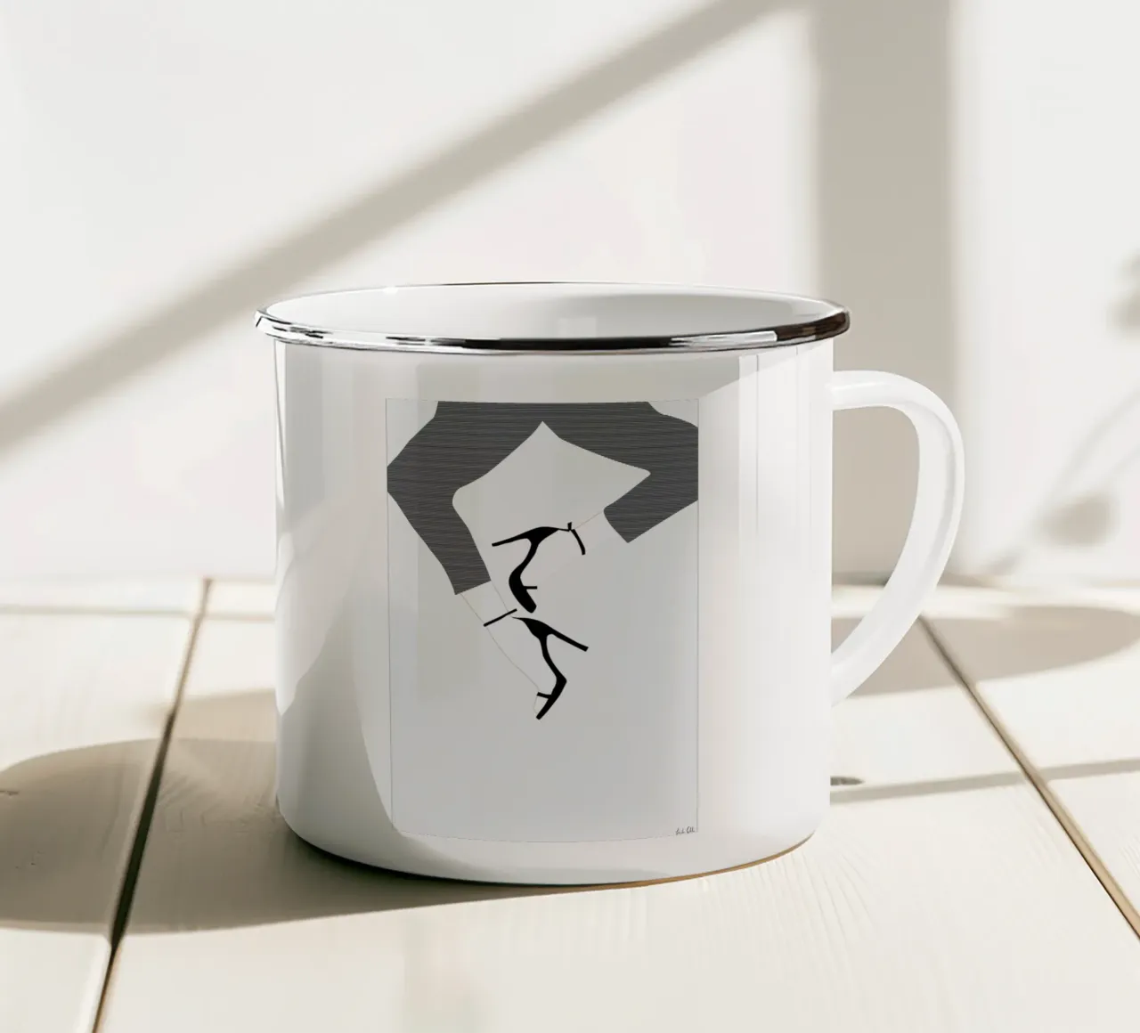 High Heels tazza in smalto da Linda Gobeta