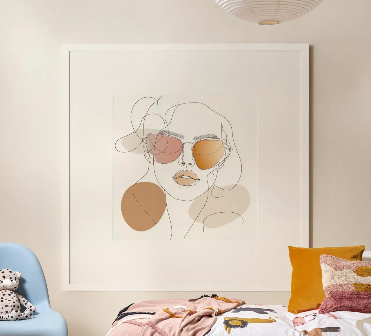 Golden Hour - Donna chic con occhiali da sole Line Art Poster poster con telaio in legno da Synthaira