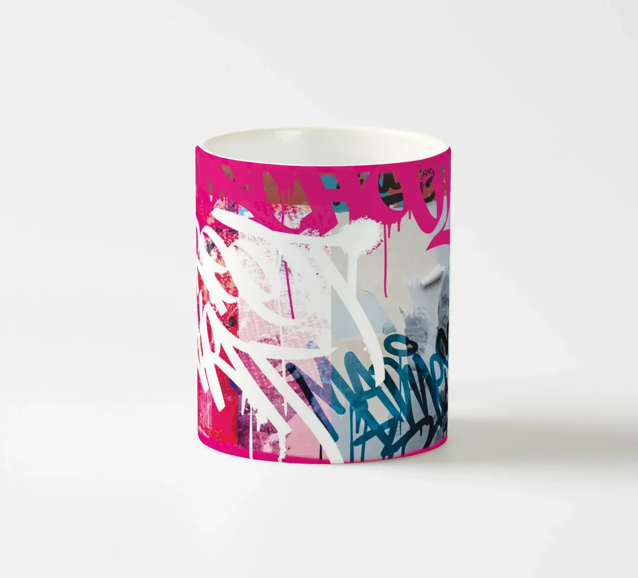 Graffiti Wall tazza in ceramica da Flo Klein