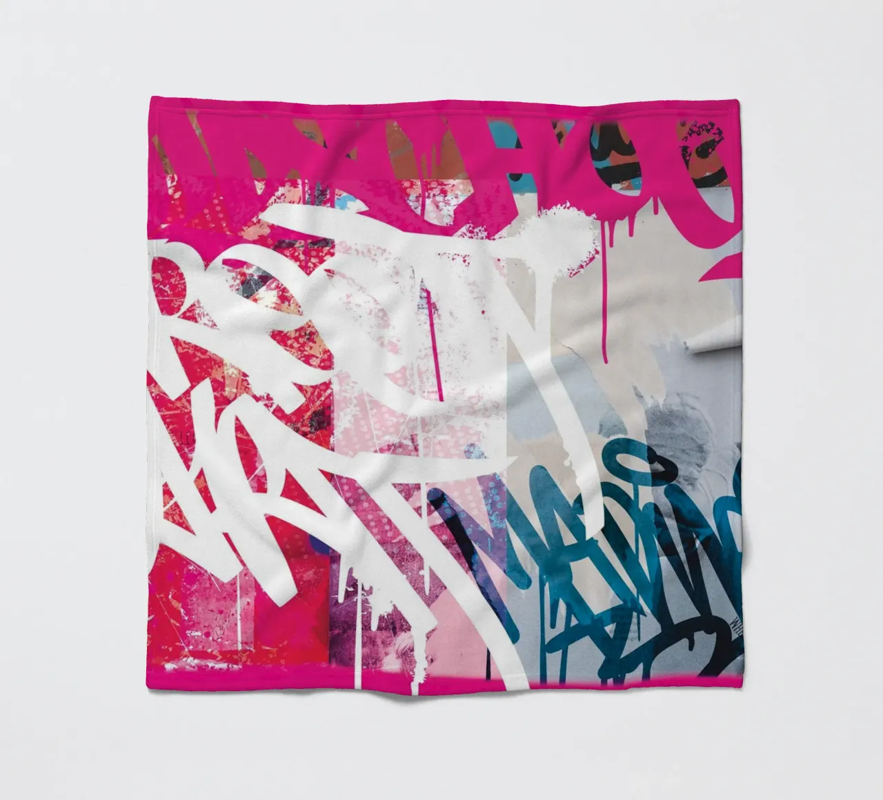 Graffiti Wall coperta in pile da Flo Klein
