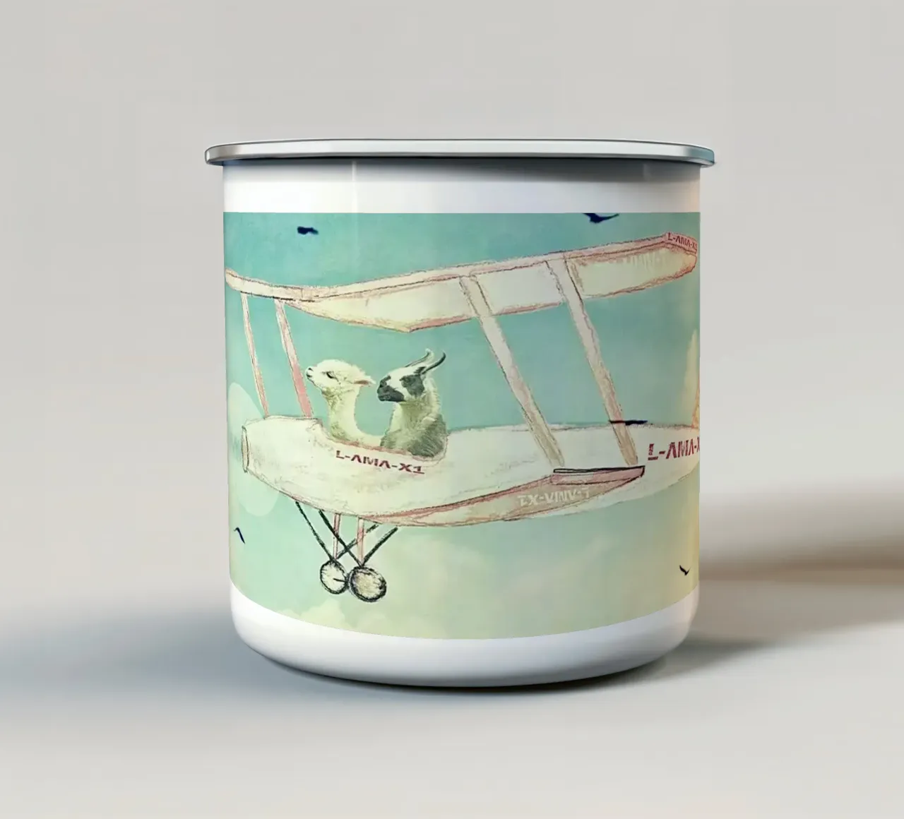Never Stop Exploring III - FUNNY ALPACAS ON TOUR tazza in smalto da Monika Strigel