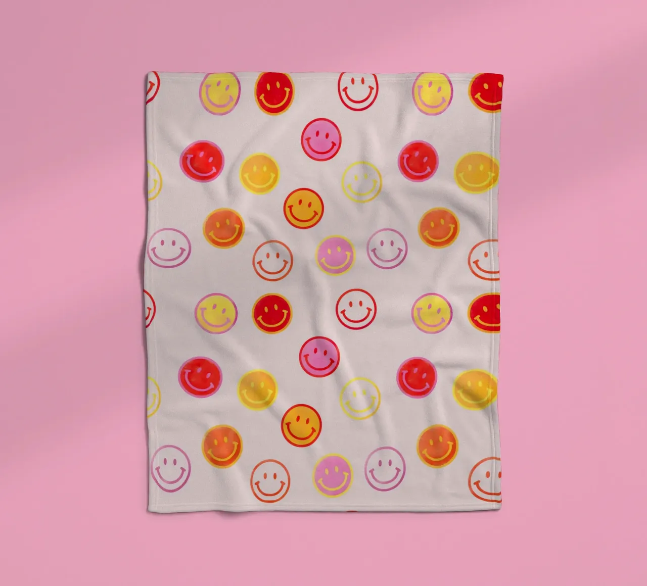 Smiling face colorful pattern in pink coperta in pile da showmemars
