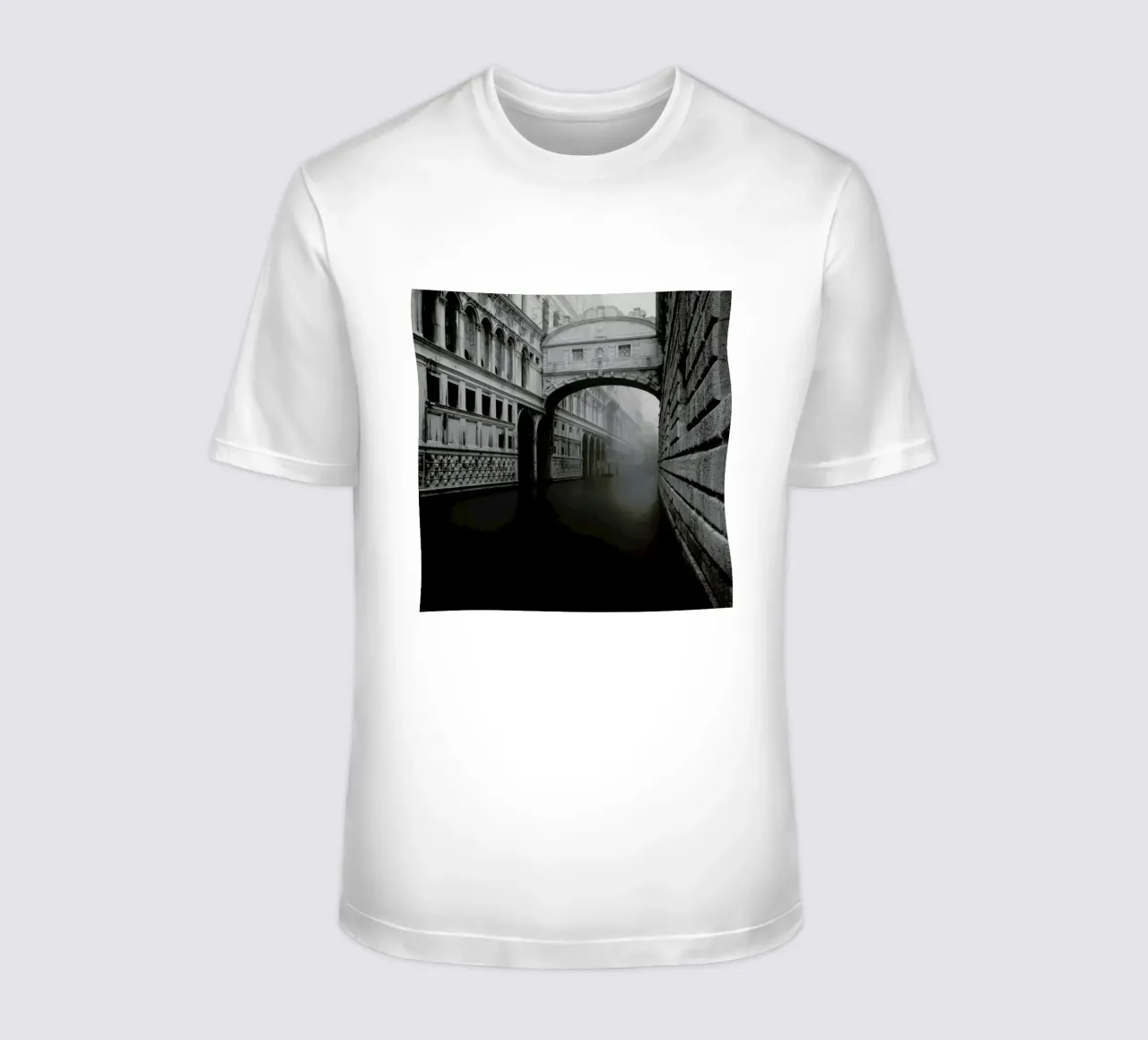 Ponte Dei Sospiri T-Shirt von Michael J. Reibert