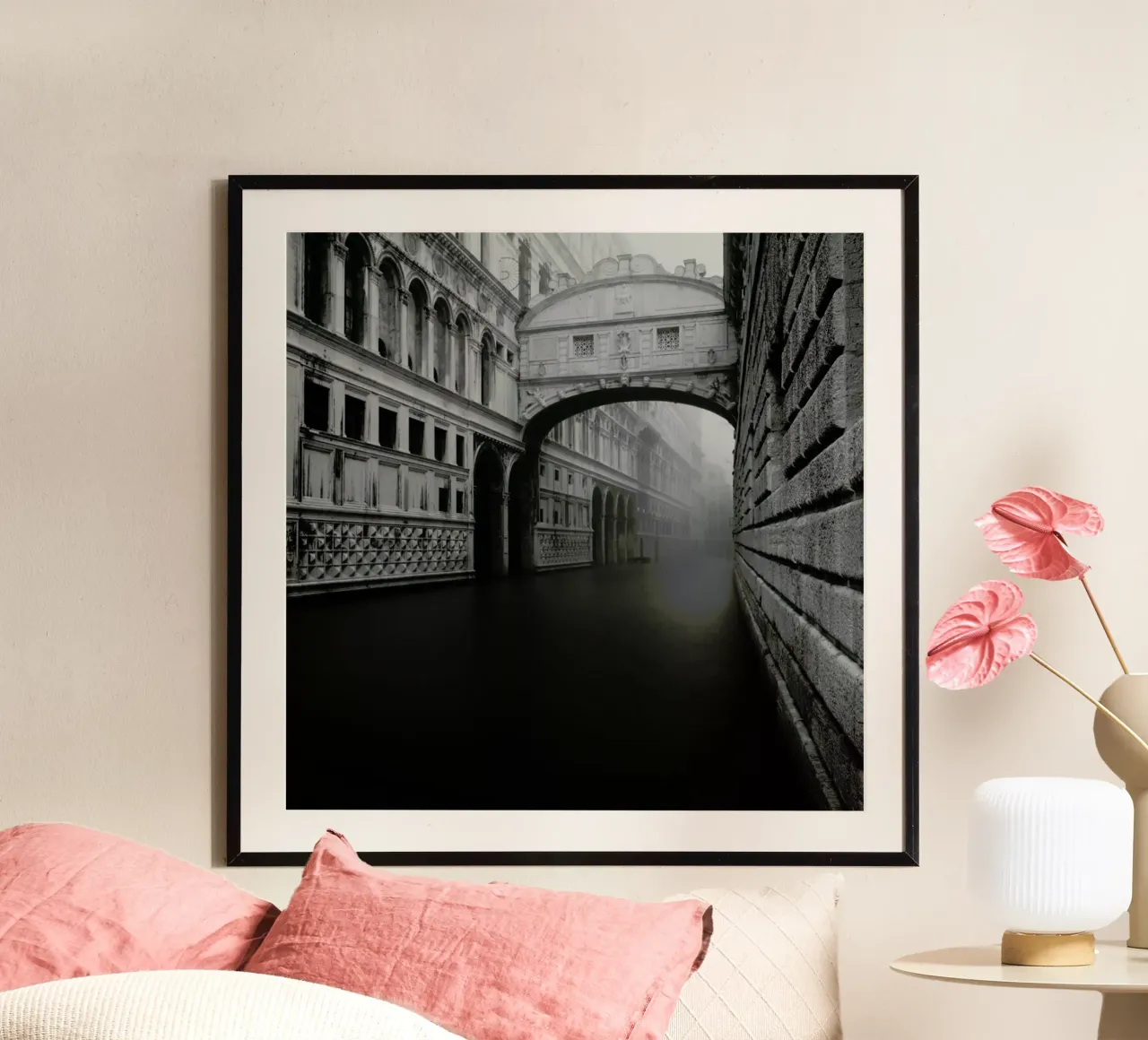 Ponte Dei Sospiri poster con telaio in alluminio da Michael J. Reibert