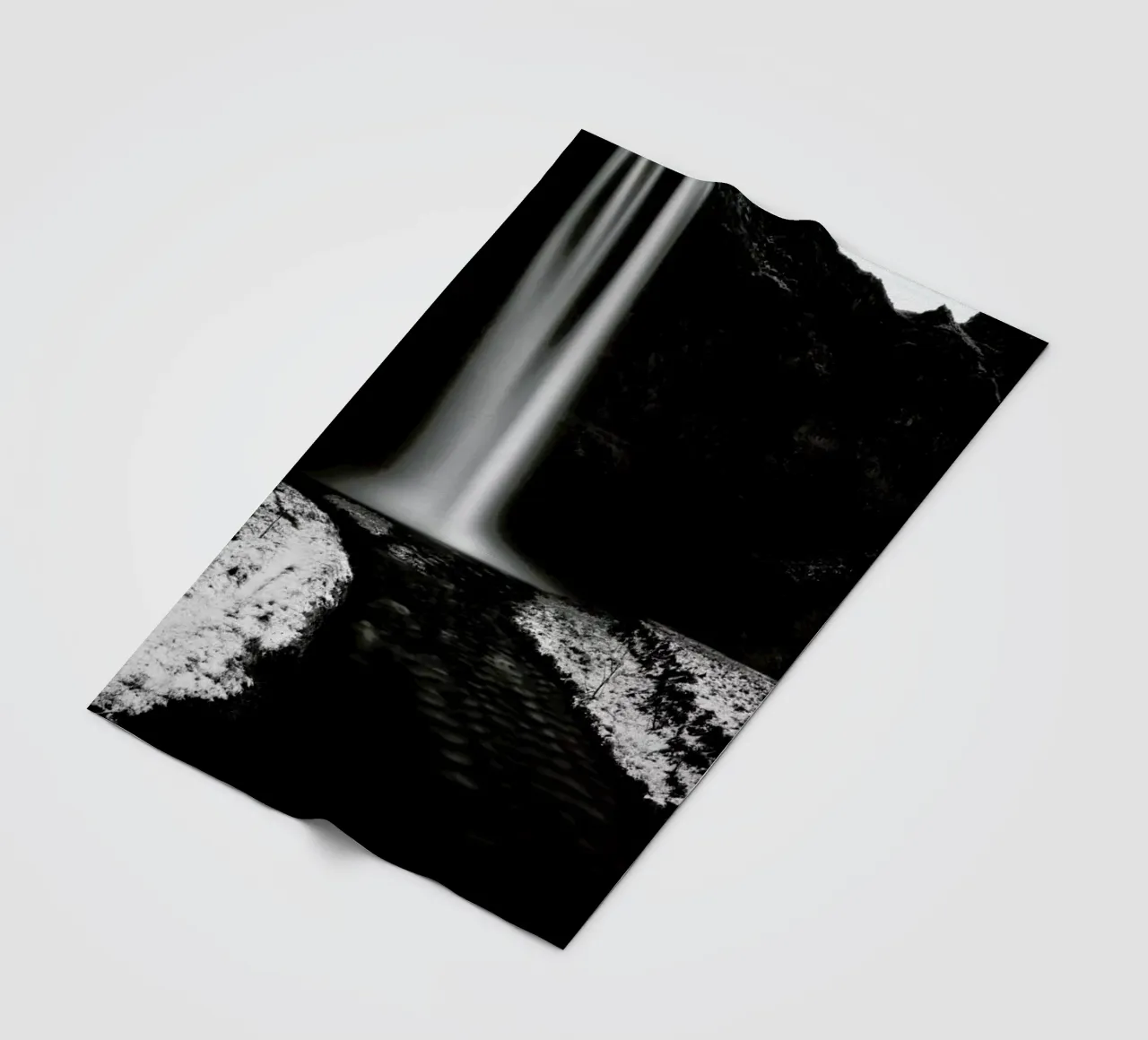 Seljalandsfoss, Island coperta in pile da Håggard Photography | Ronny Behnert