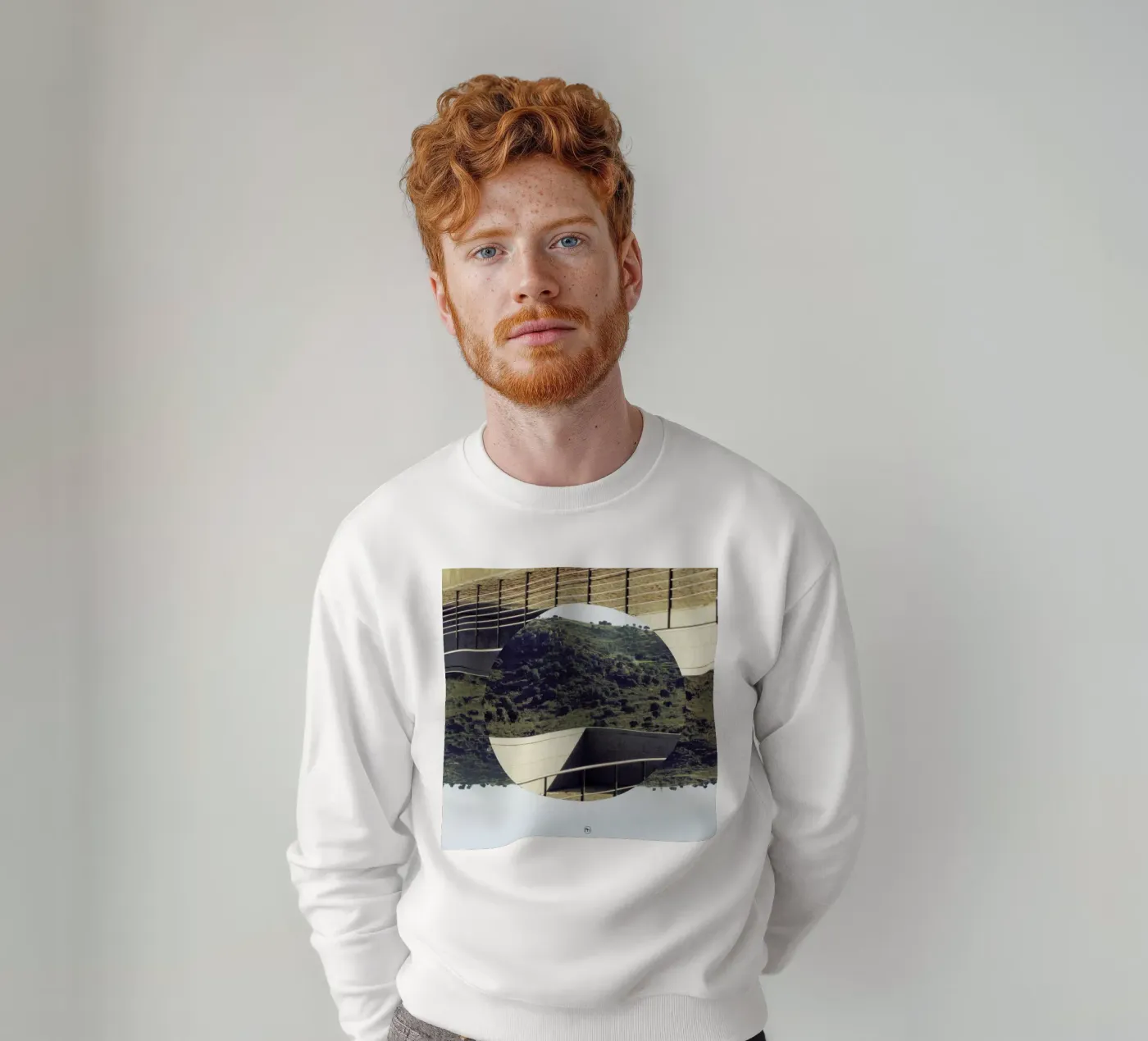 Platforma felpa da Nicolas Messaritis