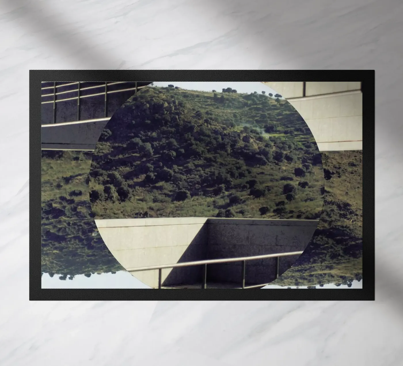 Platforma paillasson de Nicolas Messaritis