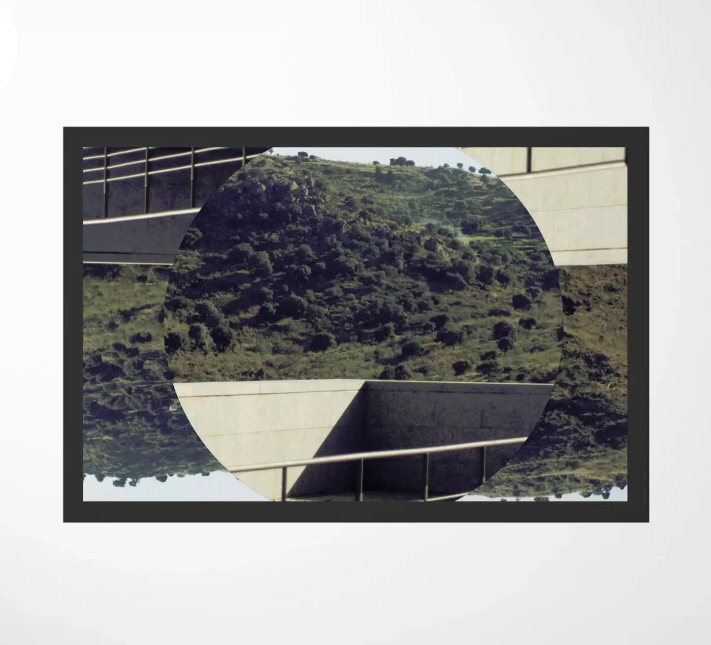 Platforma paillasson de Nicolas Messaritis