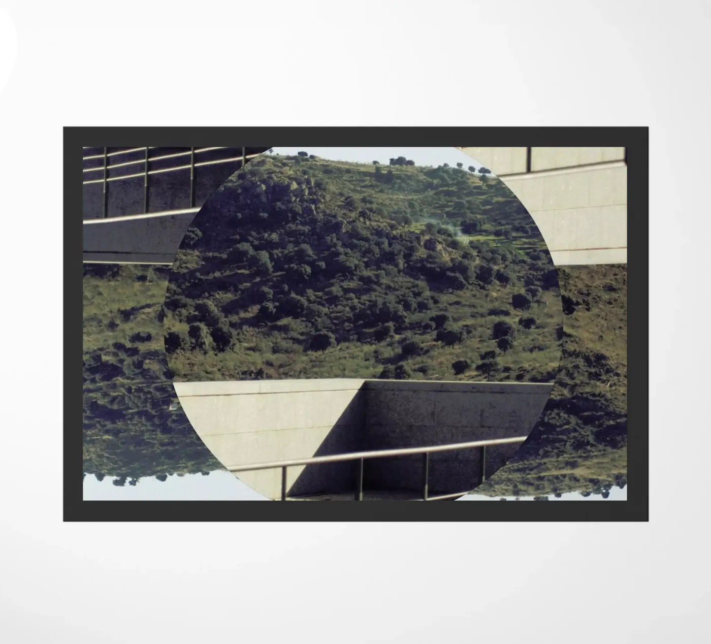 Platforma paillasson de Nicolas Messaritis