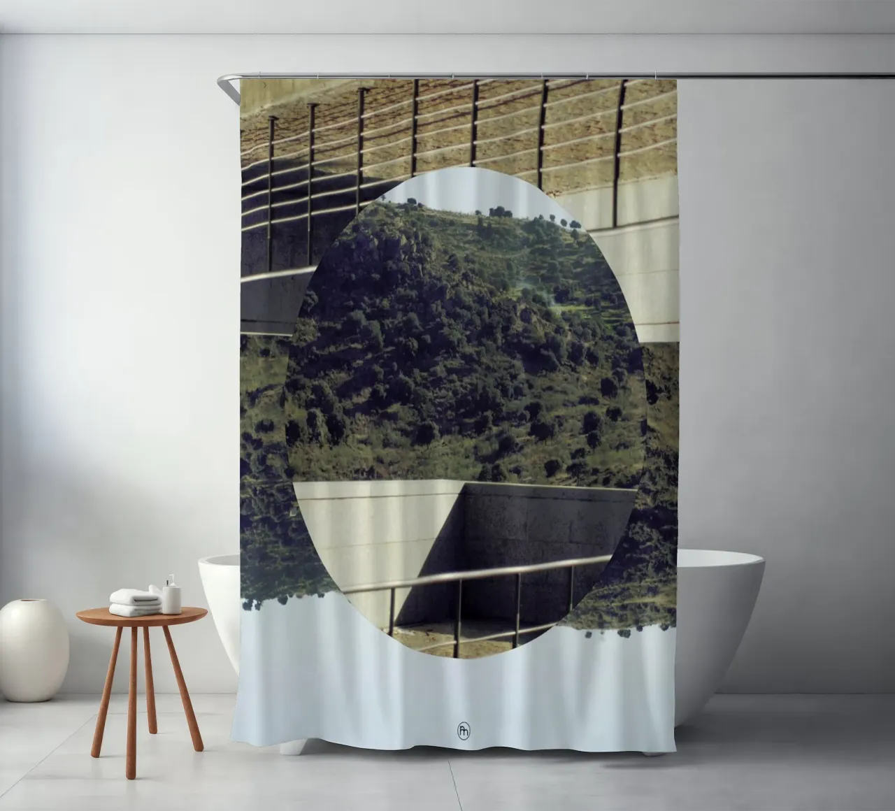 Platforma douchegordijn van Nicolas Messaritis