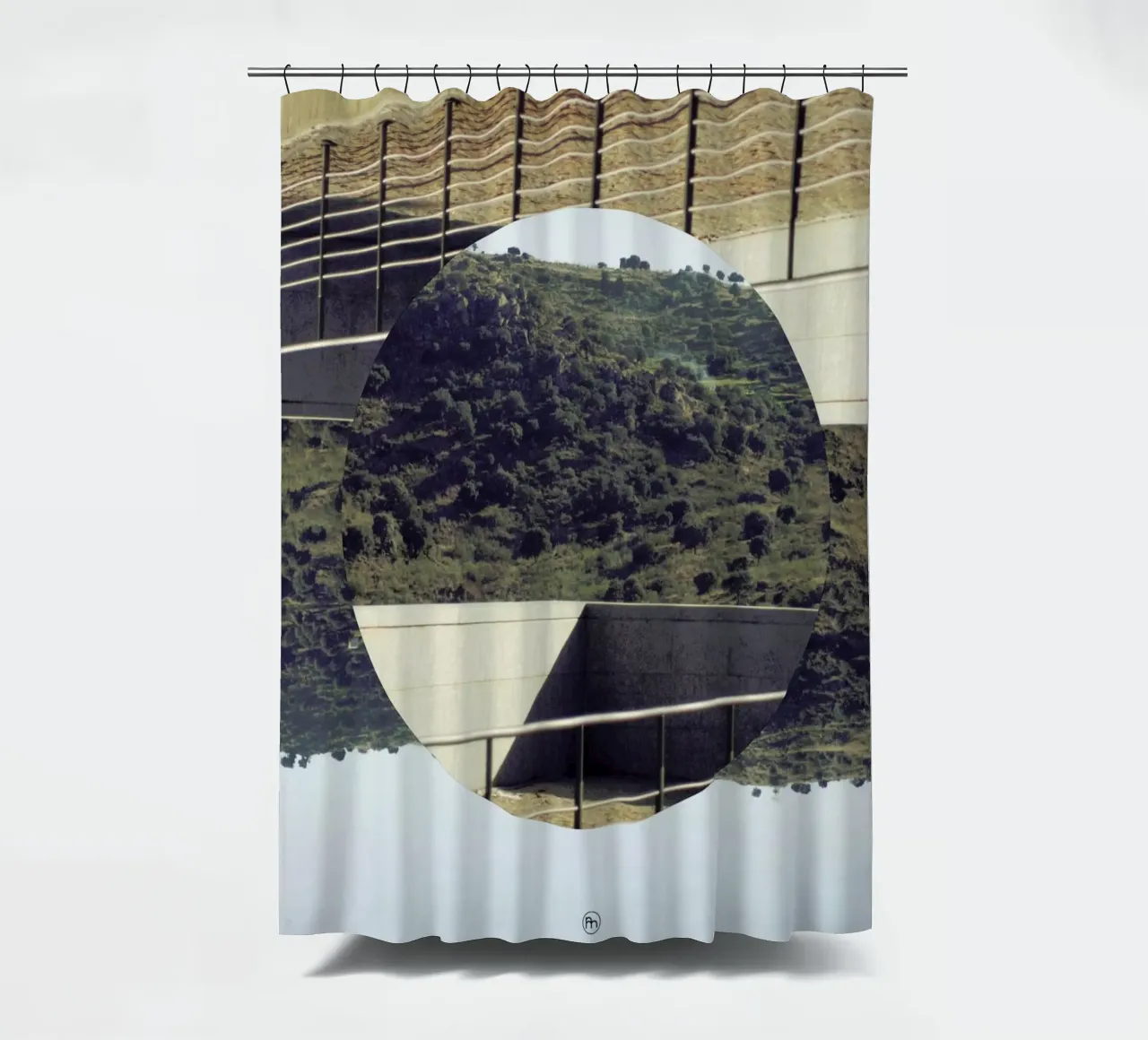 Platforma douchegordijn van Nicolas Messaritis