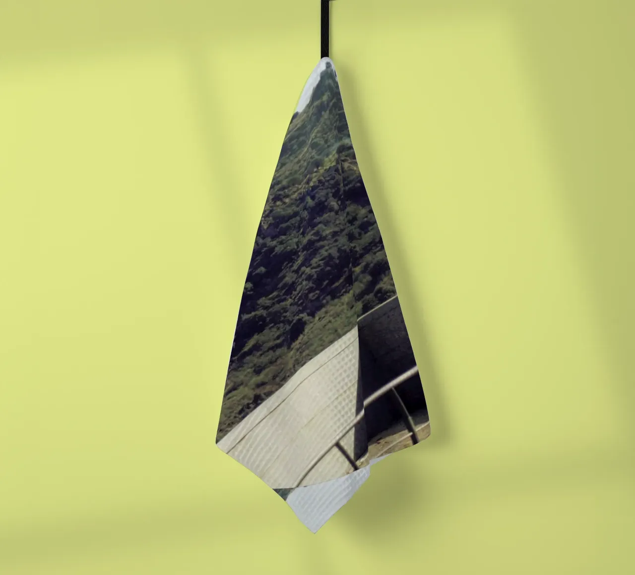 Platforma theedoek van Nicolas Messaritis