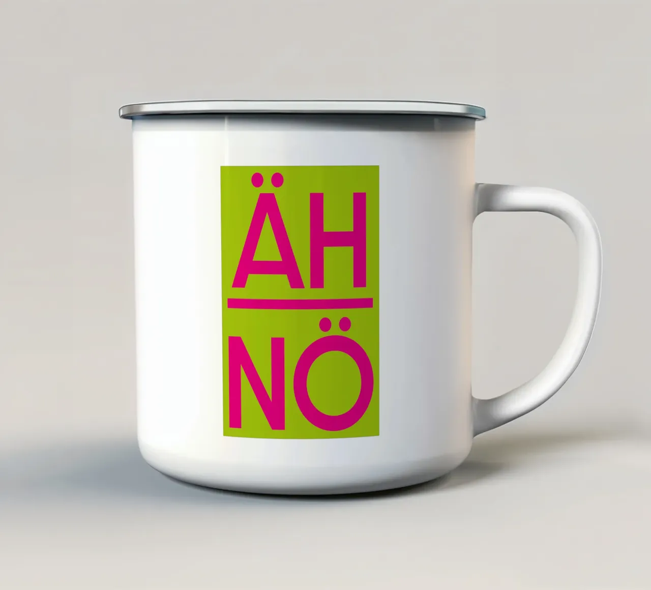 ÄH NÖ tazza in smalto da Flo Klein