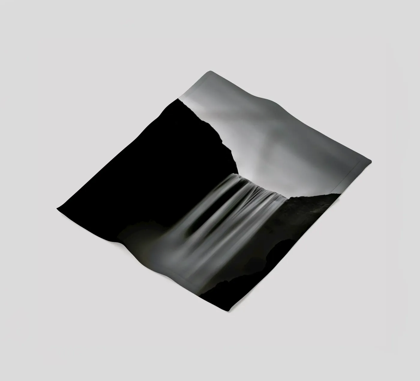 Skogafoss Study 2 Fleecedecke von Michael J. Reibert