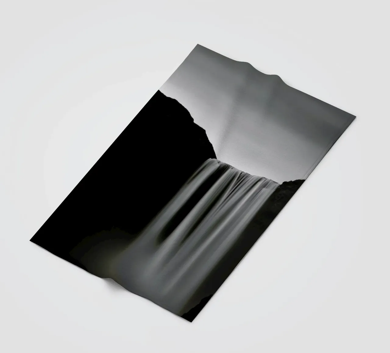 Skogafoss Study 2 coperta in pile da Michael J. Reibert