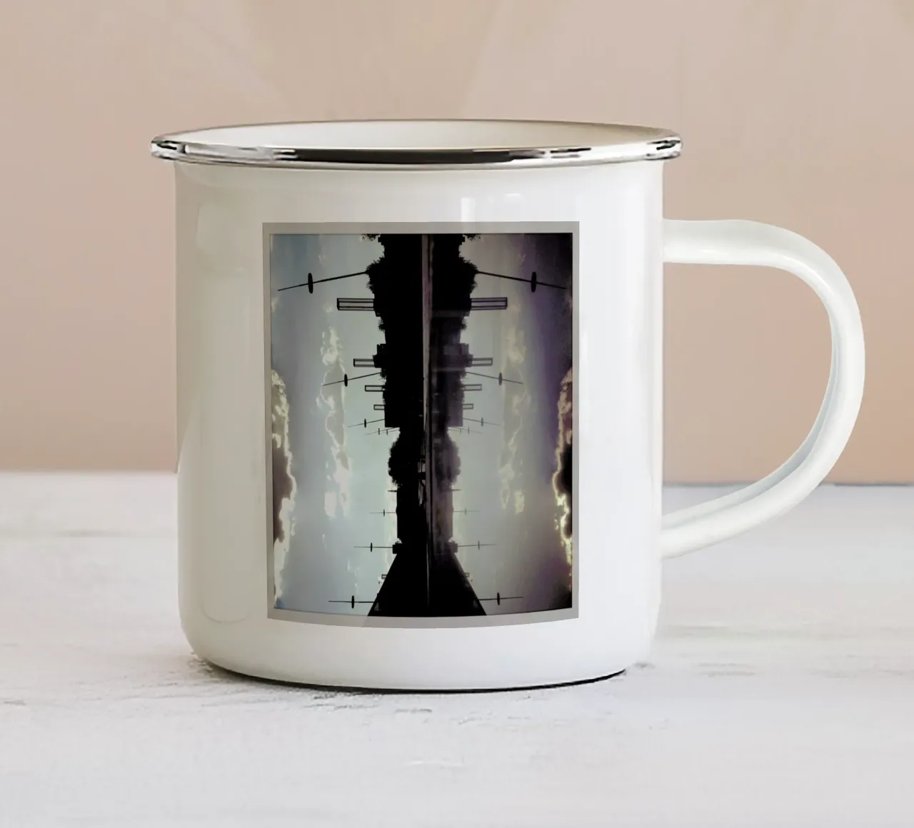 Space tazza in smalto da Ballack Art House