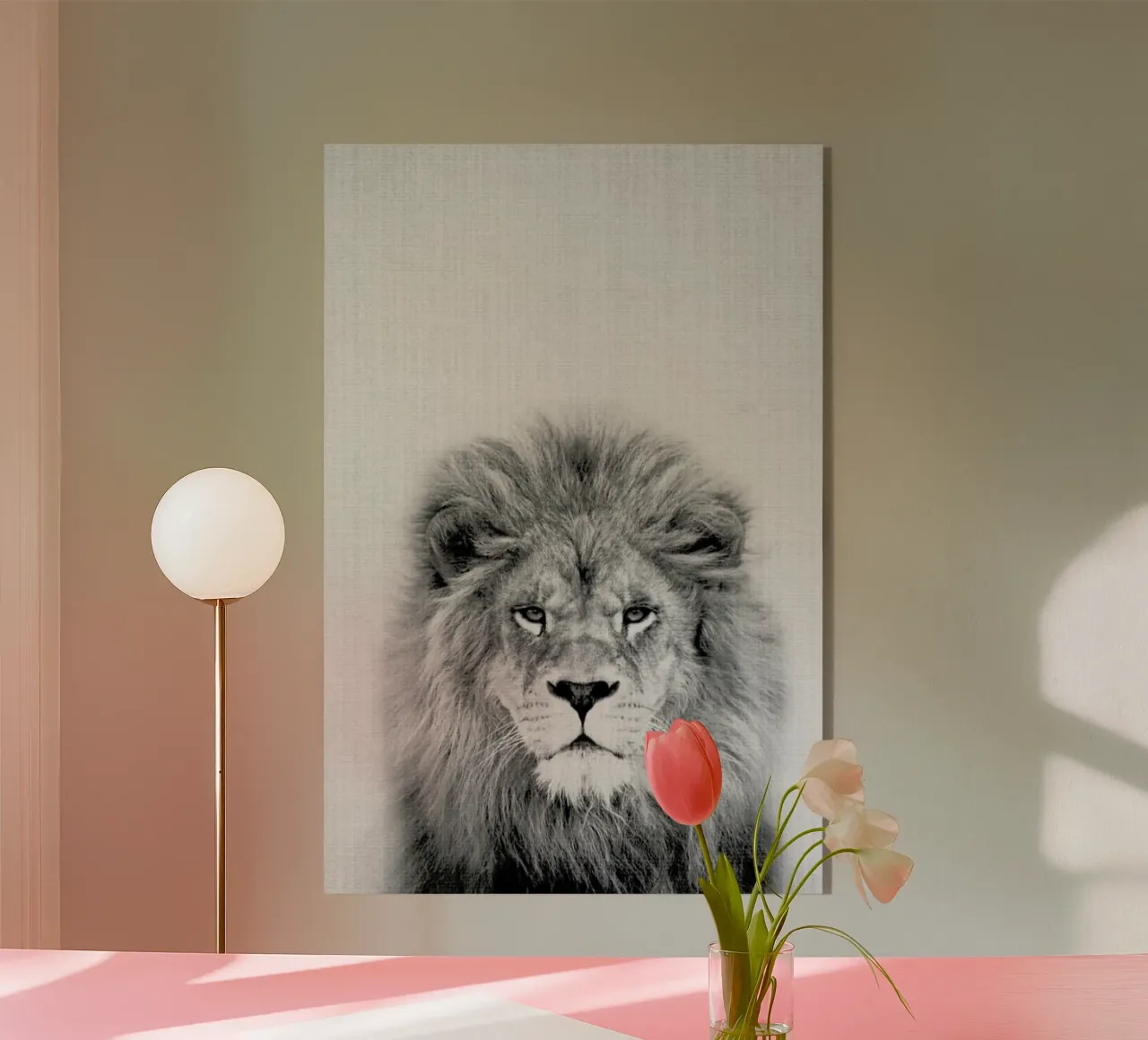 Peekaboo Lion BW plexiglass da Lila x Lola
