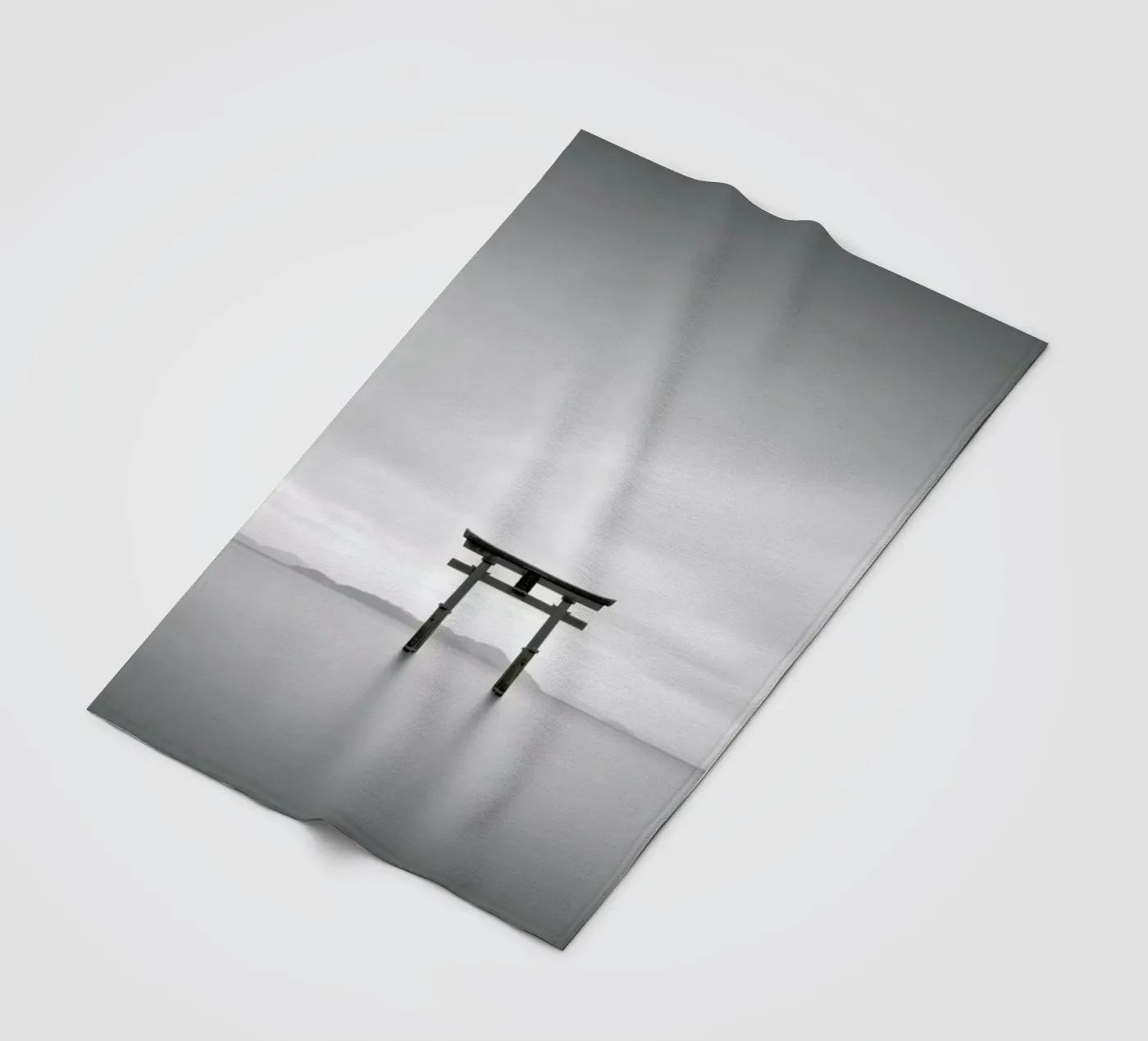 Torii Study 2 Fleecedecke von Michael J. Reibert