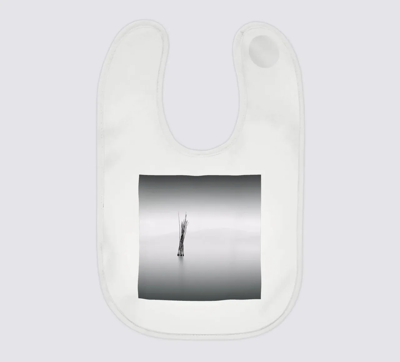 Uno bavaglino da Michael J. Reibert