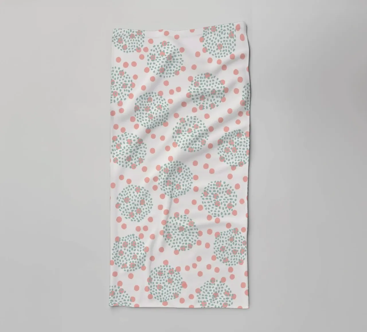 Dots Over Dots badhanddoek van Kind of Style