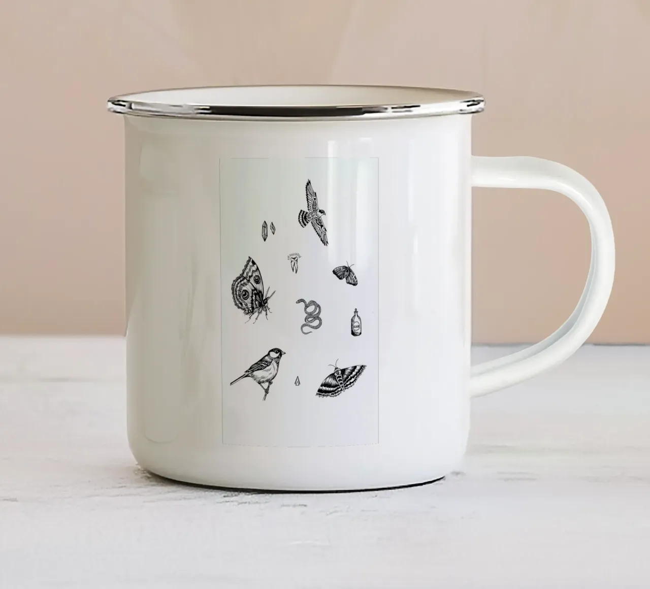 Treasures tazza in smalto da Daniela Roessler