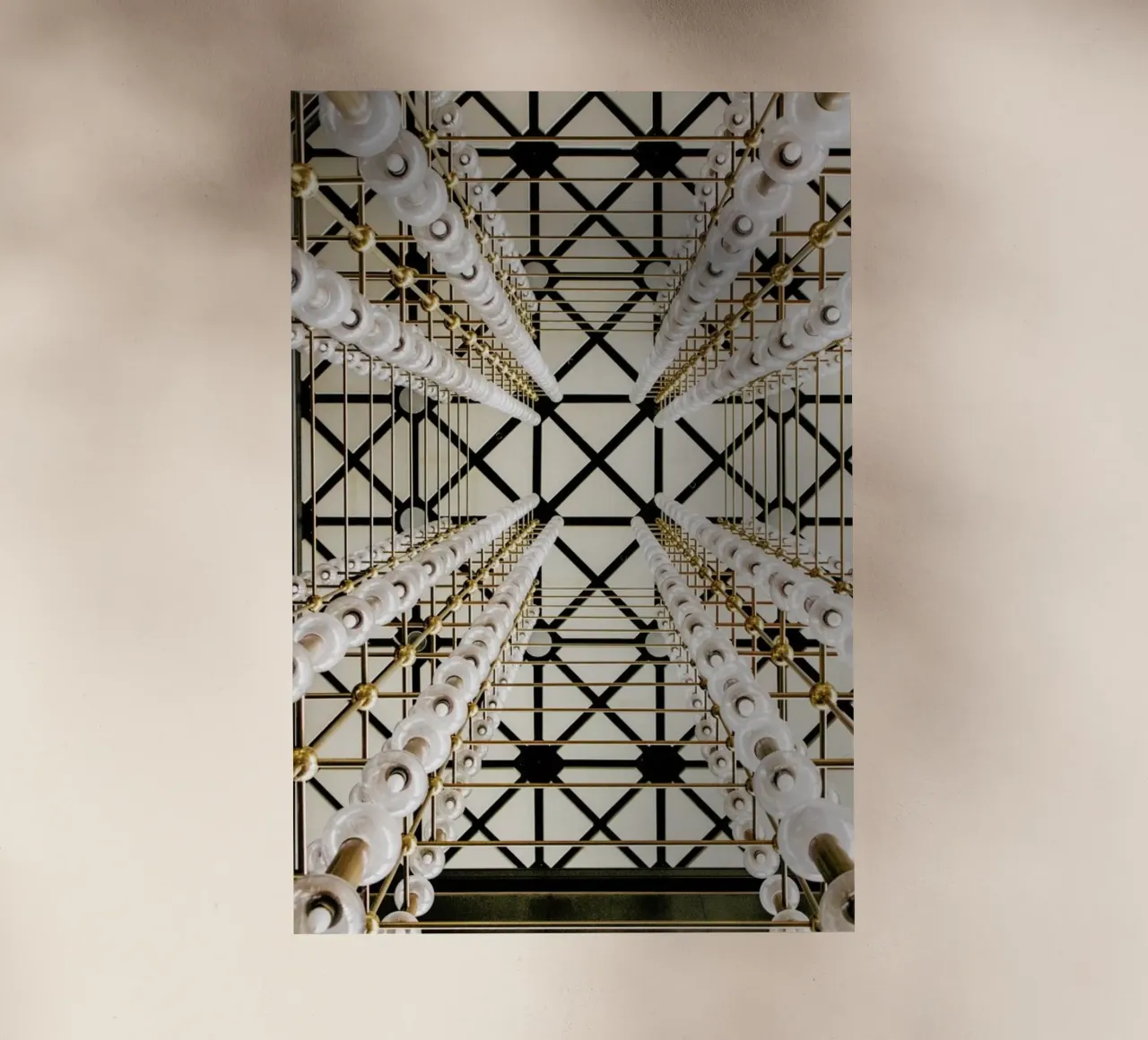 Infinite Light pellicola backlit da Marc Schulthess