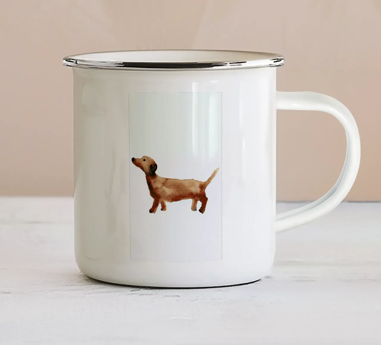 Sausage Dog tazza in smalto da Farina Kuklinski