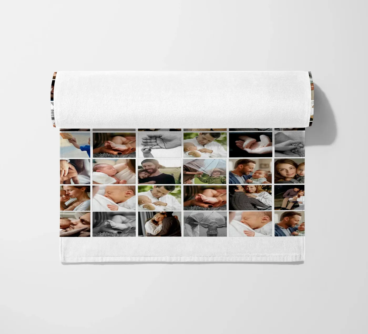 Our Year Strandtuch von we line studio - design