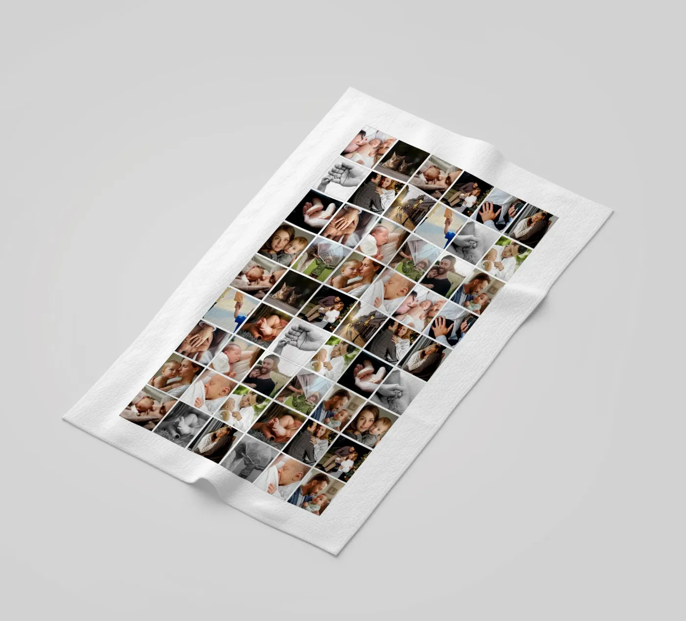 Our Year Strandtuch von we line studio - design