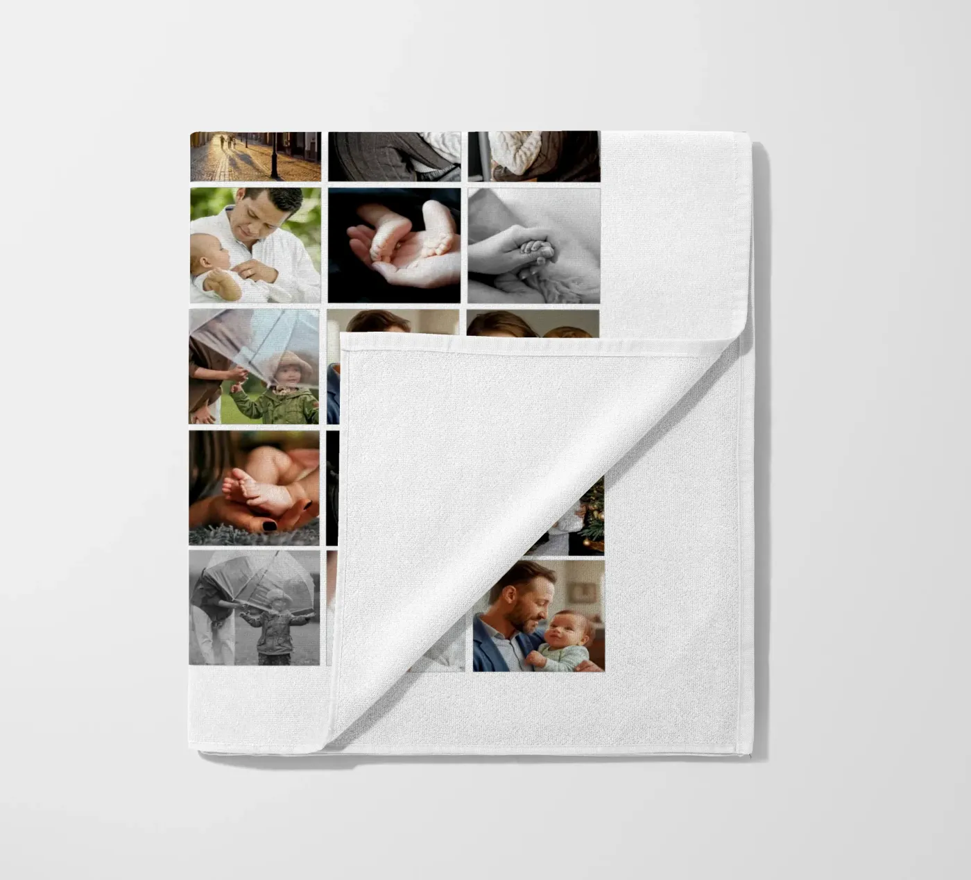 Our Year Strandtuch von we line studio - design