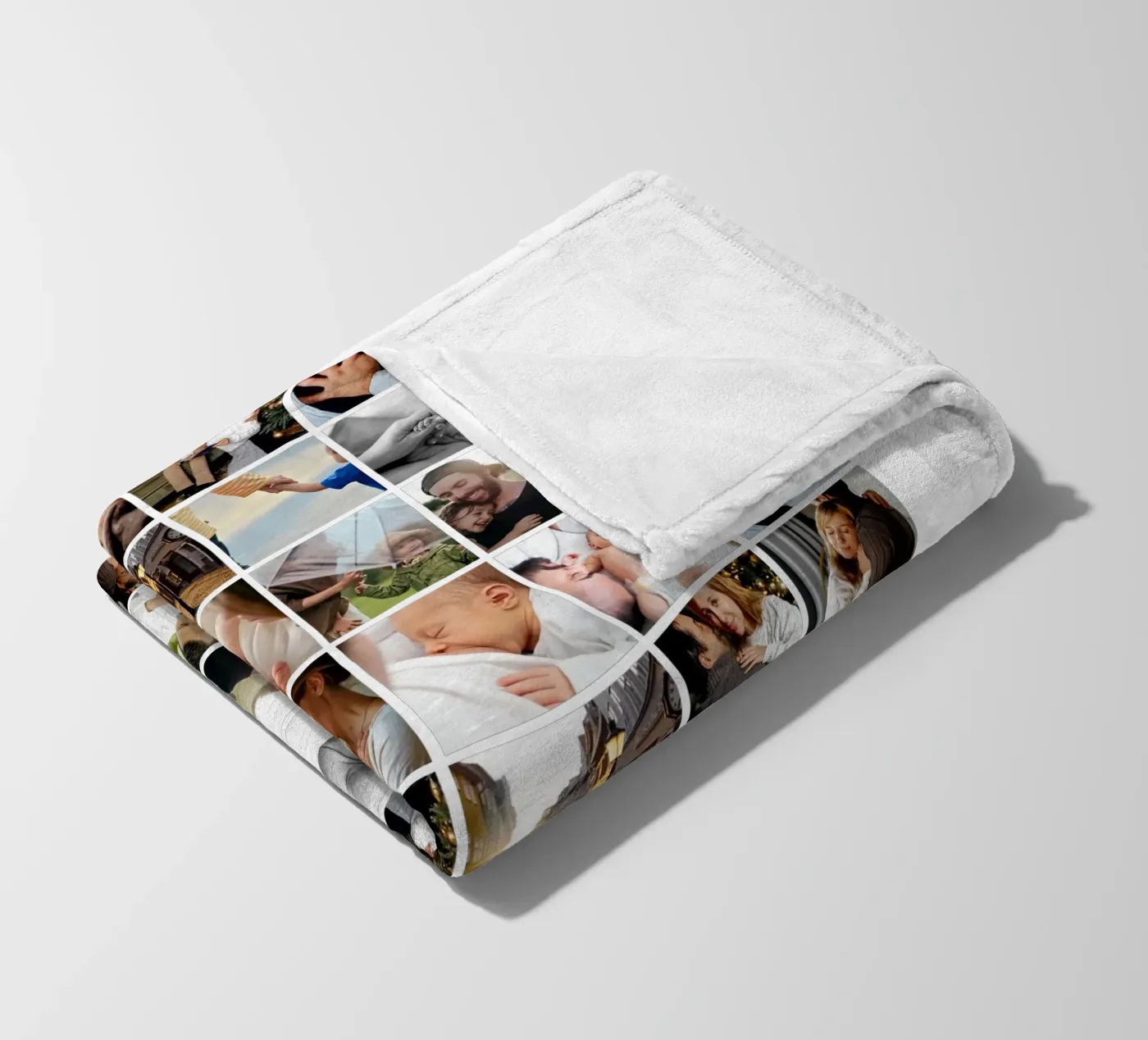 Our Year Fleecedecke von we line studio - design