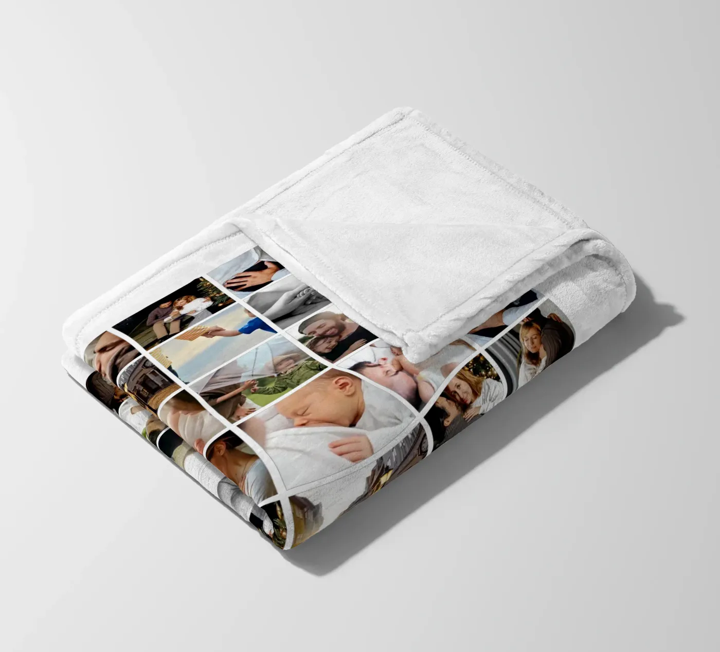 Our Year Fleecedecke von we line studio - design