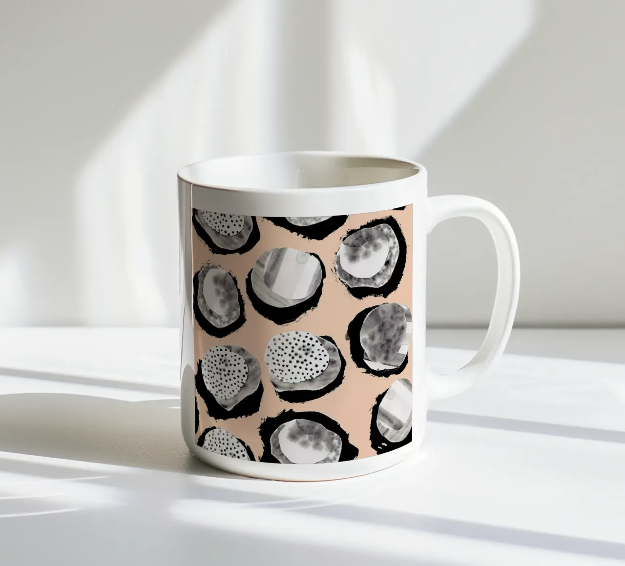 Stones Ink II tazza in ceramica da Farina Kuklinski