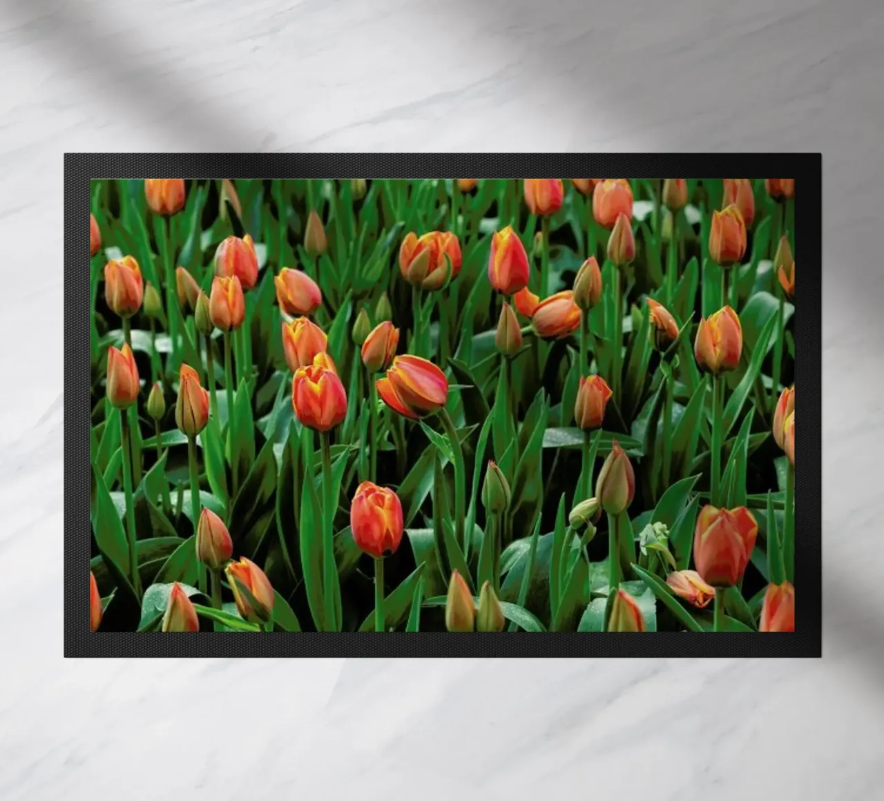 Tulip Field Orange zerbino da Curious Collections by Marielle Leenders