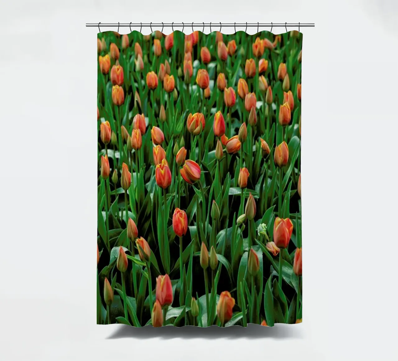 Tulip Field Orange tenda da doccia da Curious Collections by Marielle Leenders