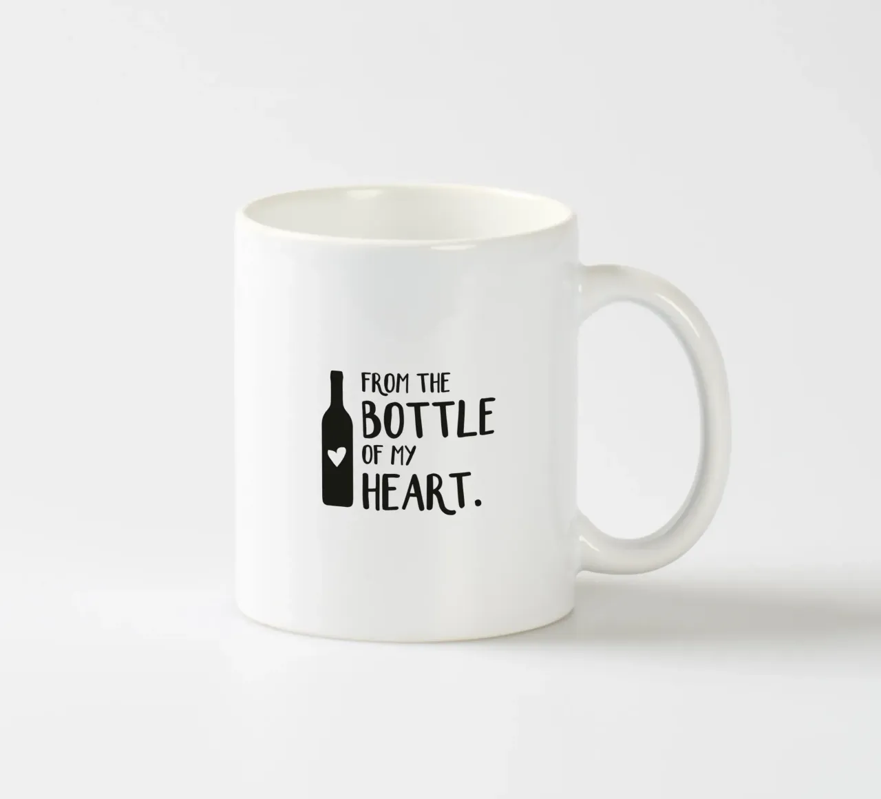 Dalla bottiglia del mio cuore tazza in ceramica da Constanze Art Direction
