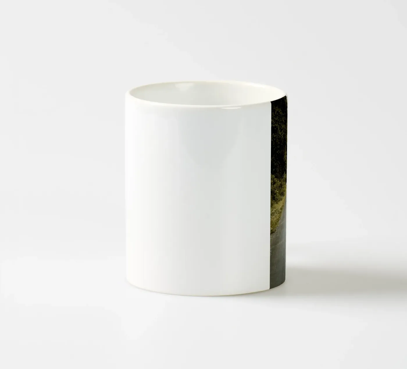 Rouge ceramic mug by G.W