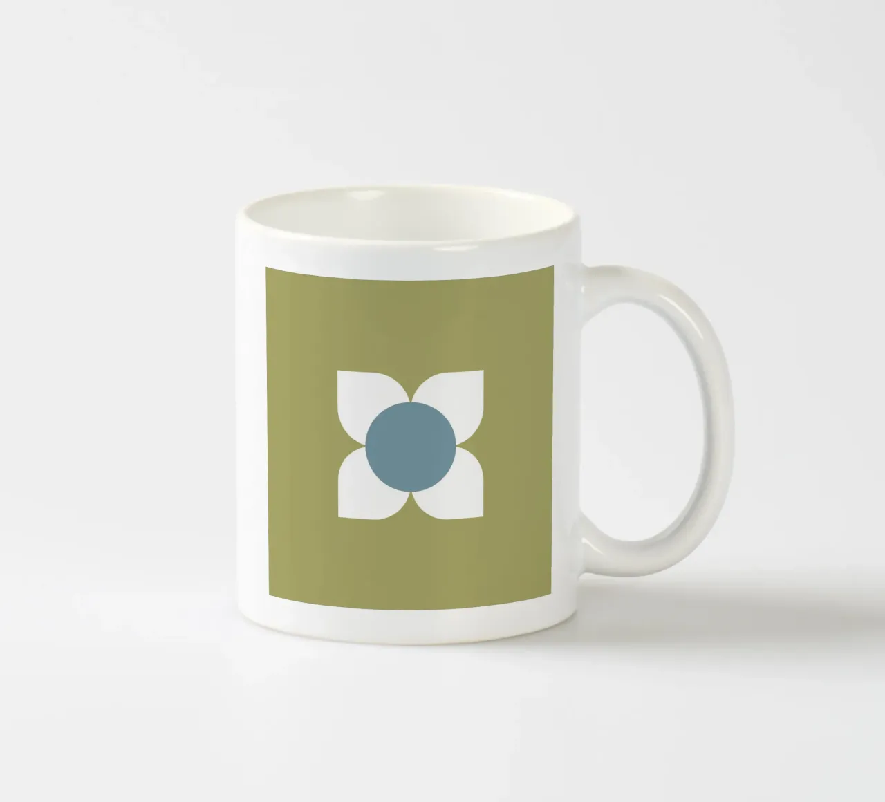 Sage Bloom Harmony - Floreale geometrico moderno di metà secolo tazza in ceramica da susanacosta