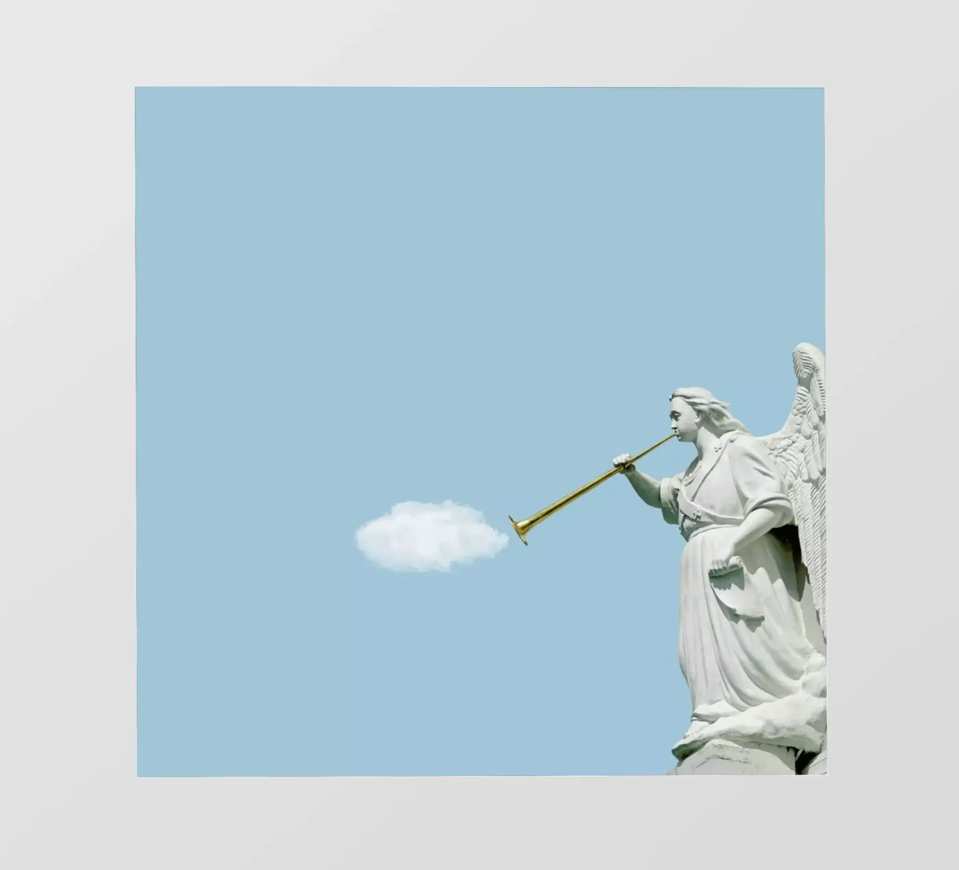 Anthem pellicola backlit da Rafael Burato