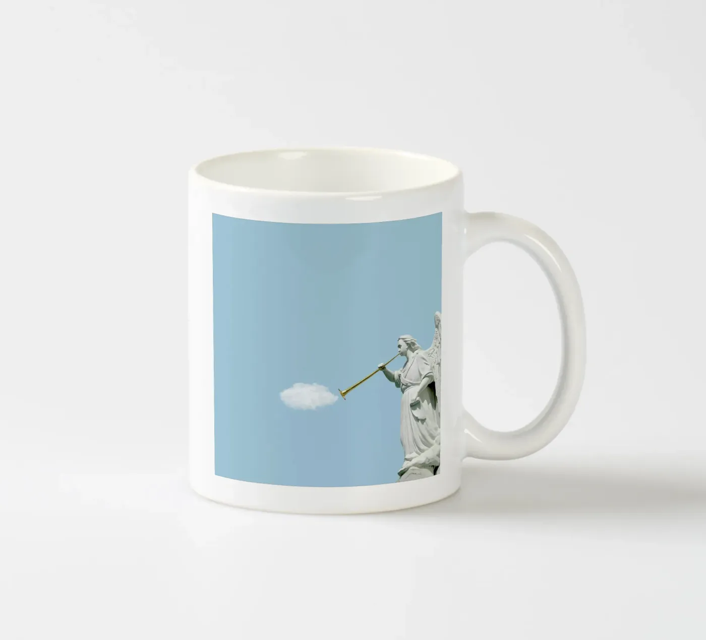 Anthem ceramic mug by Rafael Burato