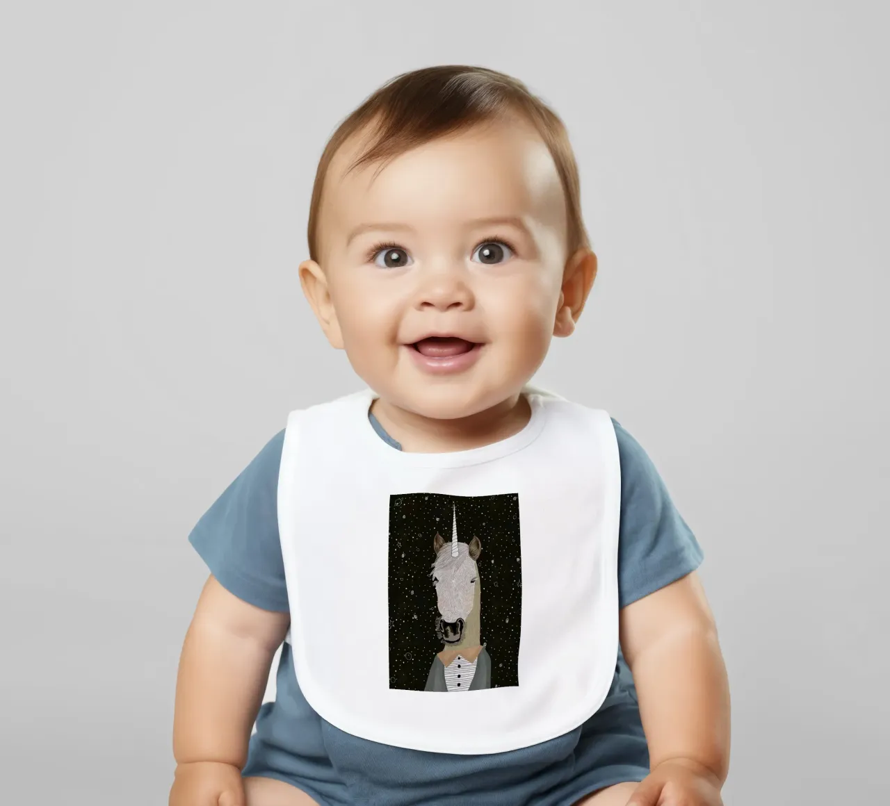 Unicorn babero de Amalia Restrepo