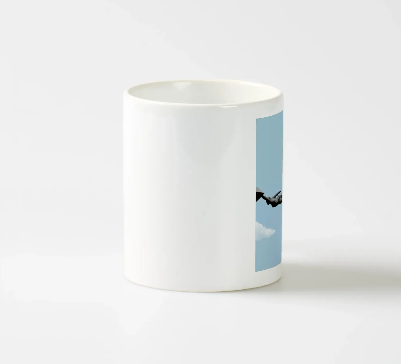 Hey ceramic mug by Rafael Burato