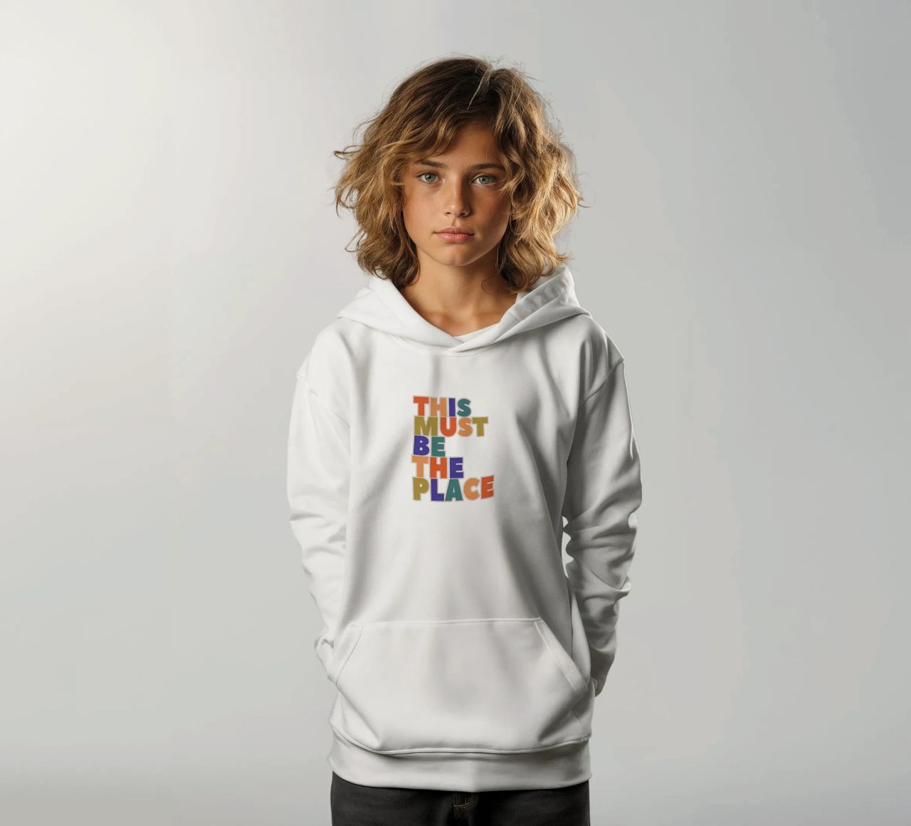 This Must Be The Place – Retro Chunky Typography Print felpa bambino con cappuccio da showmemars