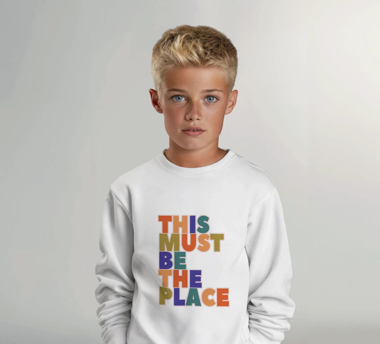 This Must Be The Place – Retro Chunky Typography Print sweat enfant de showmemars