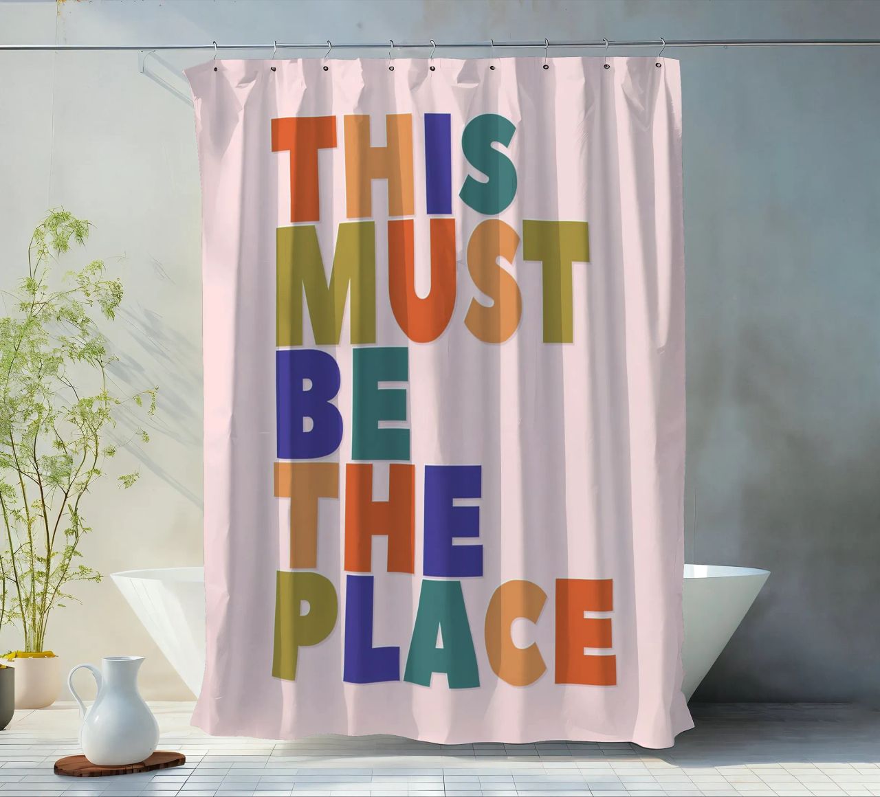 This Must Be The Place – Retro Chunky Typography Print Duschvorhang von showmemars