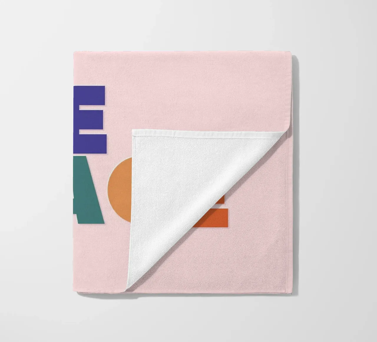 This Must Be The Place – Retro Chunky Typography Print telo mare da showmemars