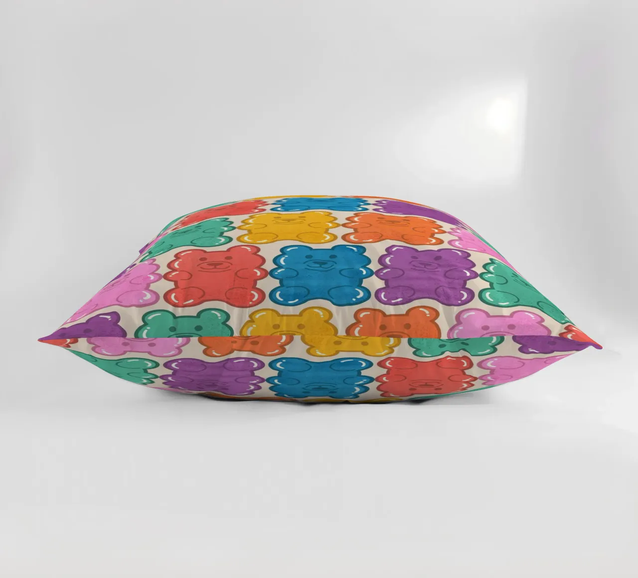 Colorful Gummy Bear Pattern – Fun & Playful Retro Print cuscino da showmemars