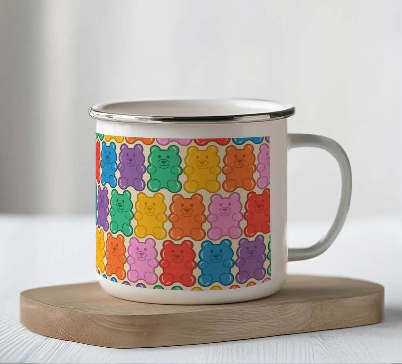Colorful Gummy Bear Pattern – Fun & Playful Retro Print tazza in smalto da showmemars