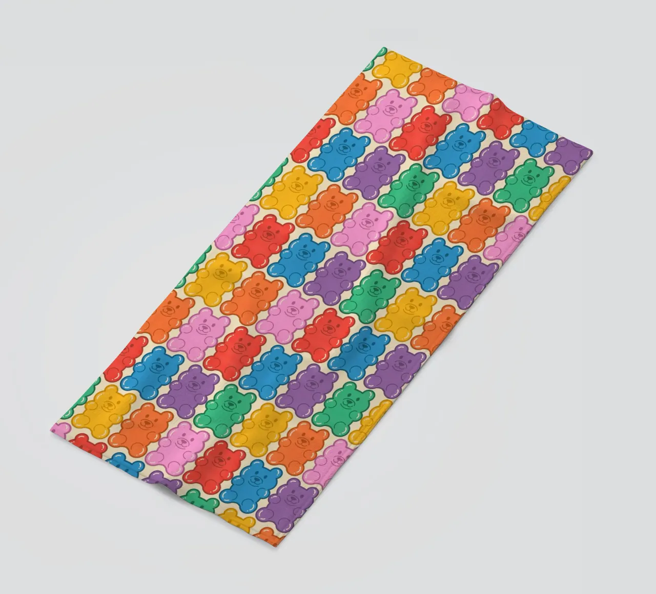 Colorful Gummy Bear Pattern – Fun & Playful Retro Print telo mare da showmemars