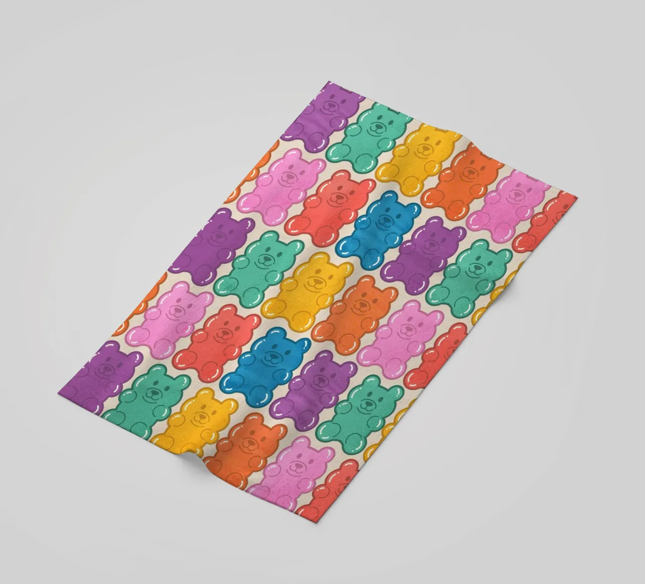 Colorful Gummy Bear Pattern – Fun & Playful Retro Print telo mare da showmemars